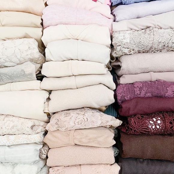 MYSTERY RESELLER BOX {3+ ITEMS} - Picture 7 of 12